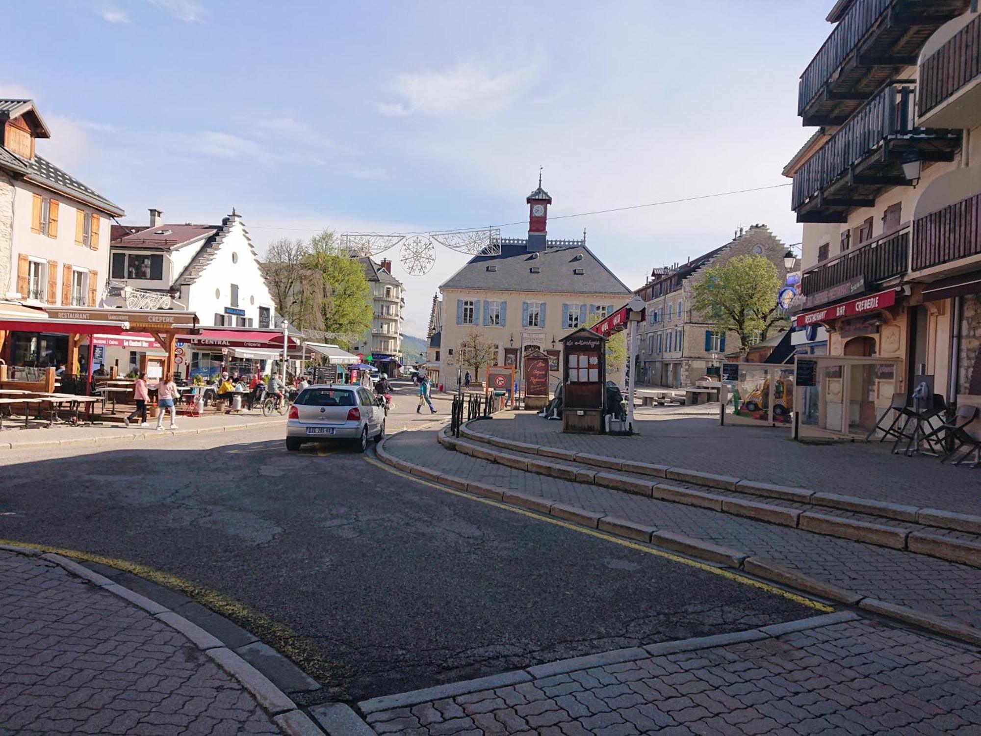 Grande Maison De Ville Renovee,Au Coeur Du Village วียาร์-เดอ-ล็อง ภายนอก รูปภาพ